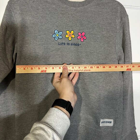 LIFE IS GOOD Crewneck Sweatshirt Gray Flowers Size Small Floral Loungewear Cozy - Picture 6 of 7